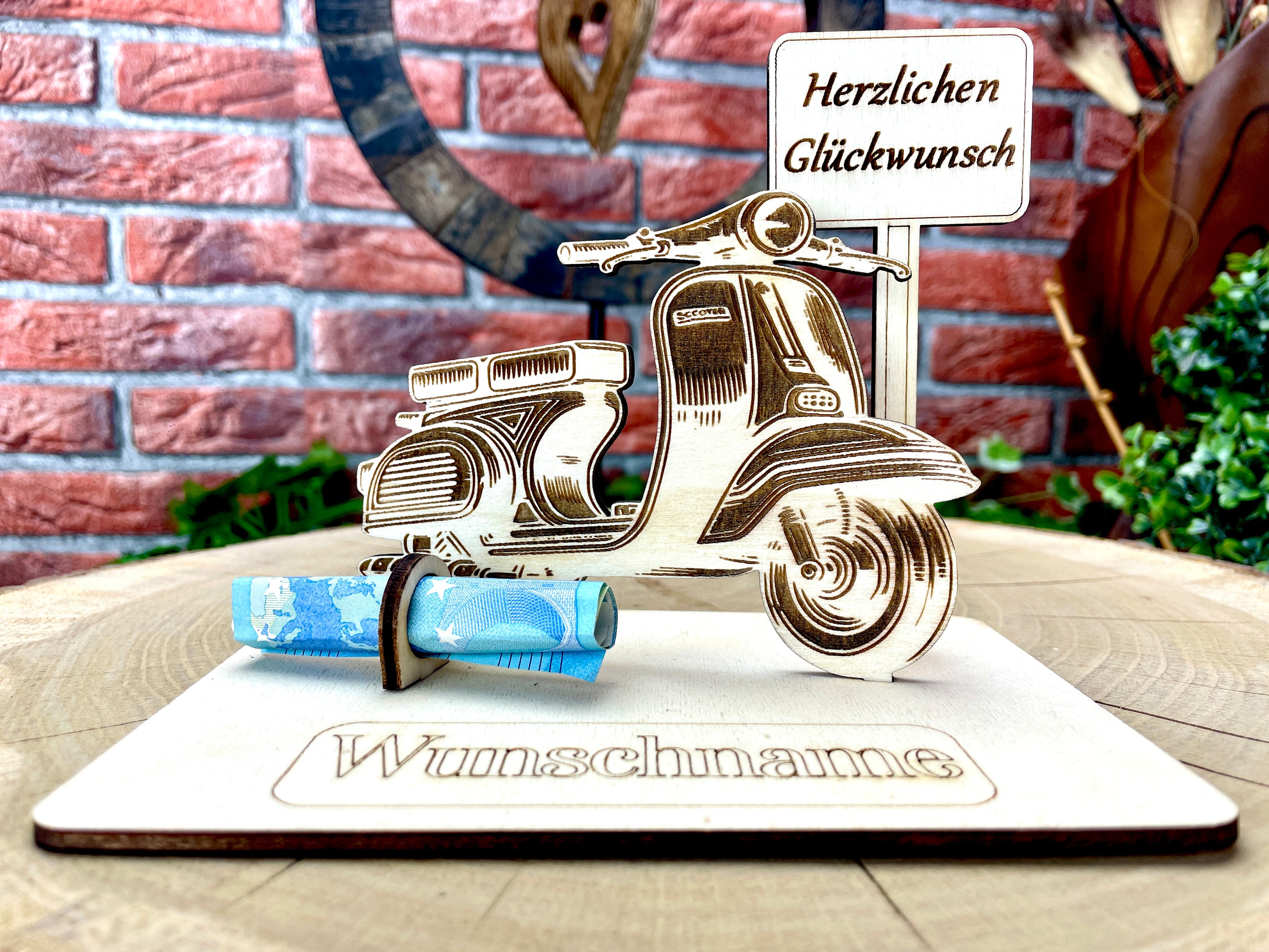 Vespa  – Dein personalisiertes Roller Geldgeschenk aus Holz Geld Karte Box Männergeschenk Holzschild zum Verschenken GTS 125 Retro Roller