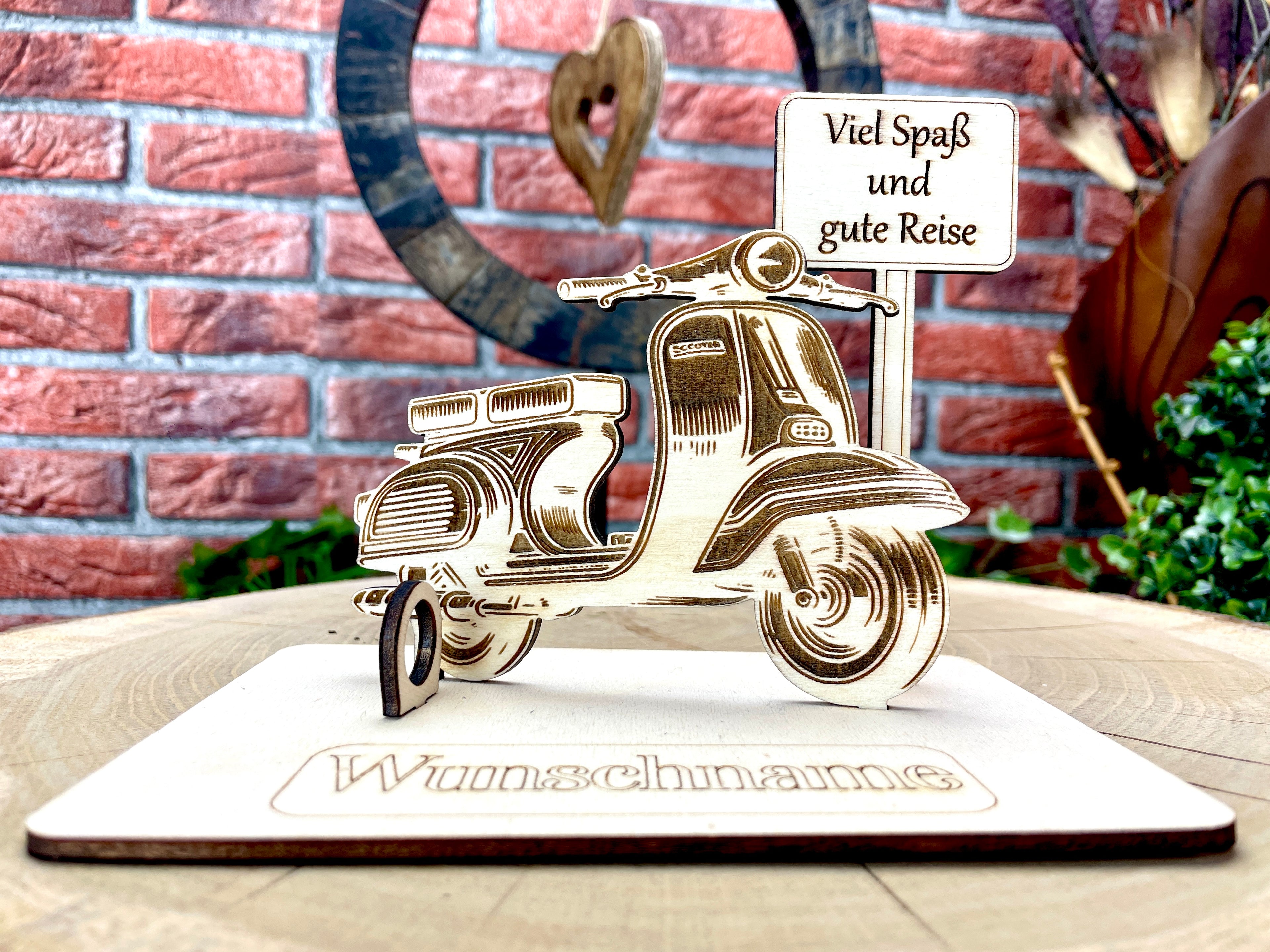 Vespa  – Dein personalisiertes Roller Geldgeschenk aus Holz Geld Karte Box Männergeschenk Holzschild zum Verschenken GTS 125 Retro Roller