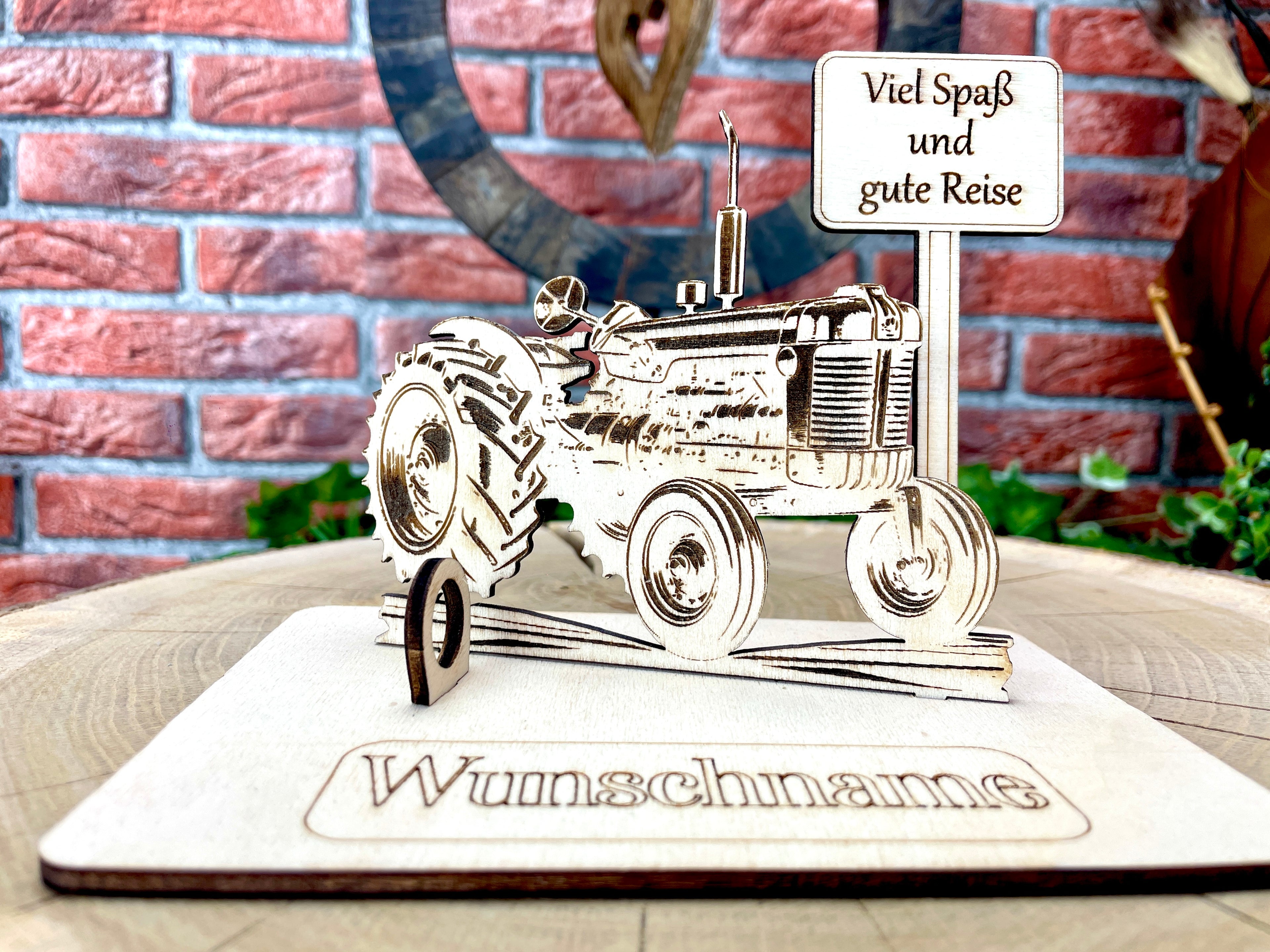 Traktor– Liebevolles Schlepper Geldgeschenk aus Holz mit deinem Wunschtext Geld Karte Box Männergeschenk Holzschild zum Verschenken Bulldog