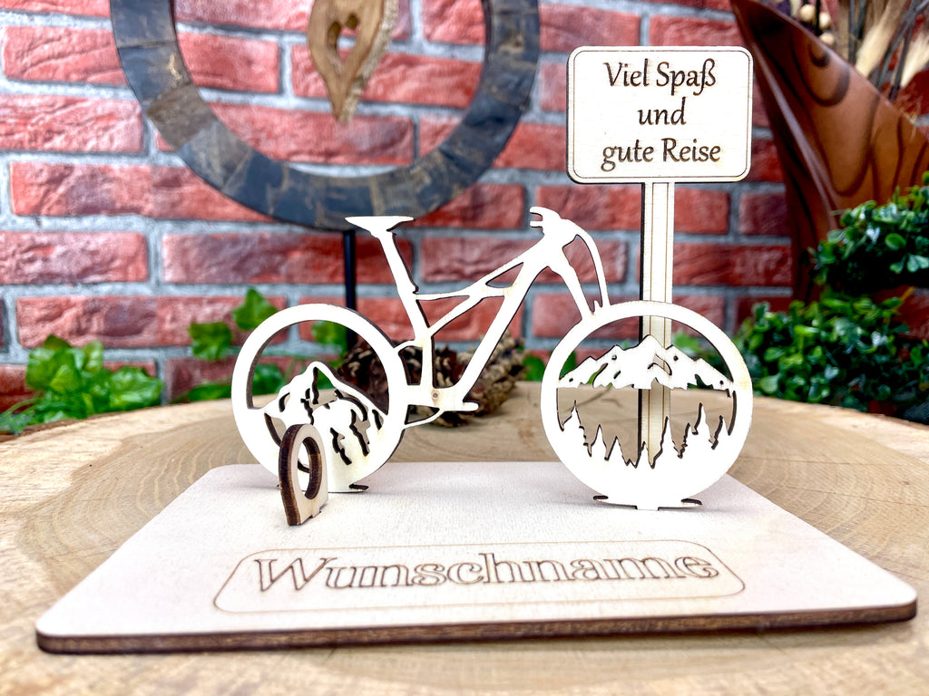 Fahrrad Persönliches Mountainbike Geldgeschenk mit Bergmotiven aus Holz - Individuell mit Wunschtext. Geschenkideen Schilder Bild #1