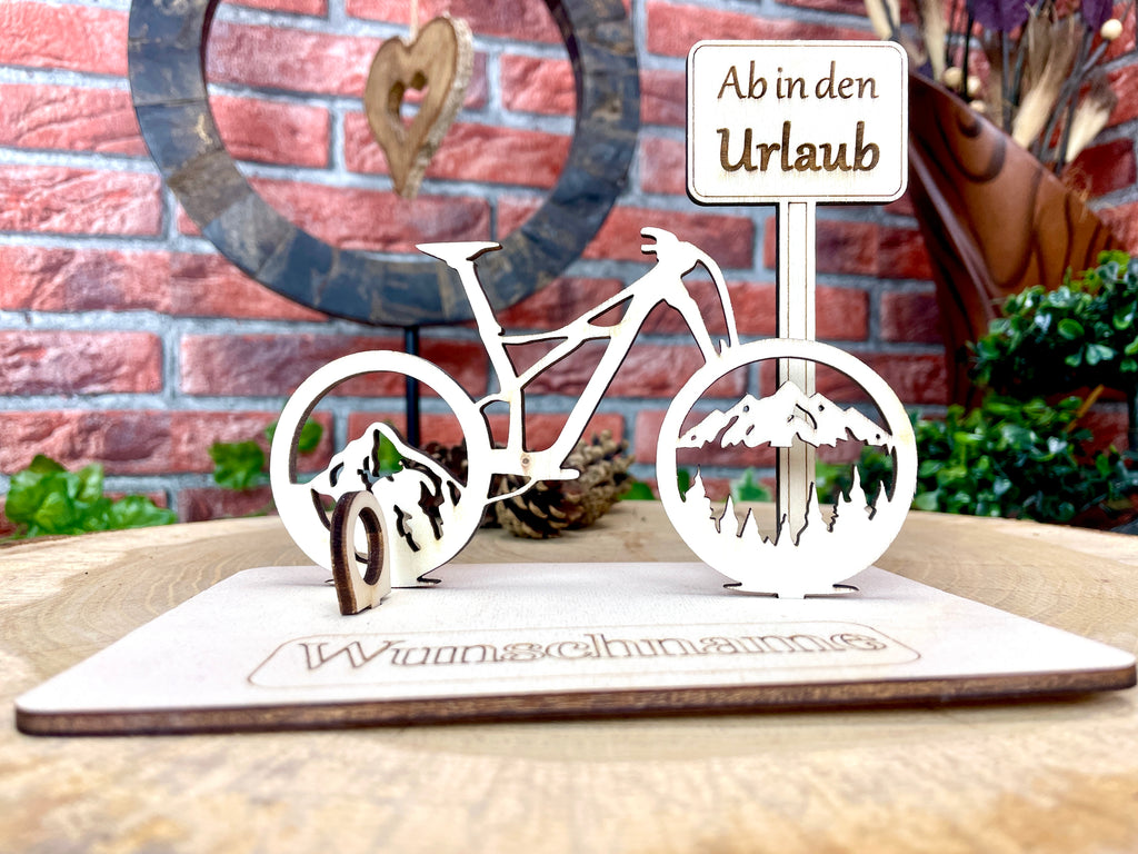 Fahrrad Persönliches Mountainbike Geldgeschenk mit Bergmotiven aus Holz - Individuell mit Wunschtext. Geschenkideen Schilder Bild #1