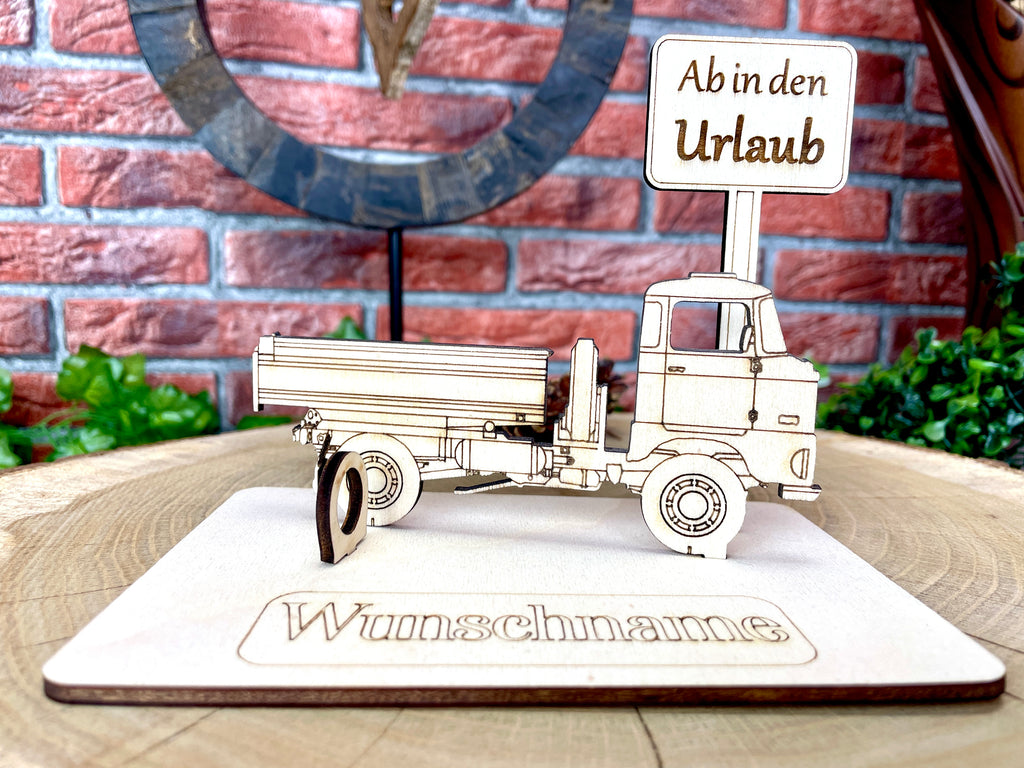 W50 – Individuelles Ostfahrzeug-Geldgeschenk aus Holz, personalisiert für besondere Anlässe Karte Männergeschenk Holzschild zum Verschenken
