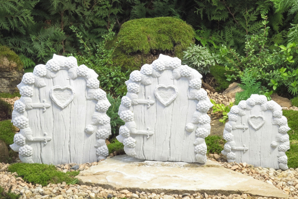 Wichteltür aus Stein Wichtelgeschenk Ideen Hobbit Tür Herz Elfentür Zwergentür Lichtgrau Garten deko Garten Teich