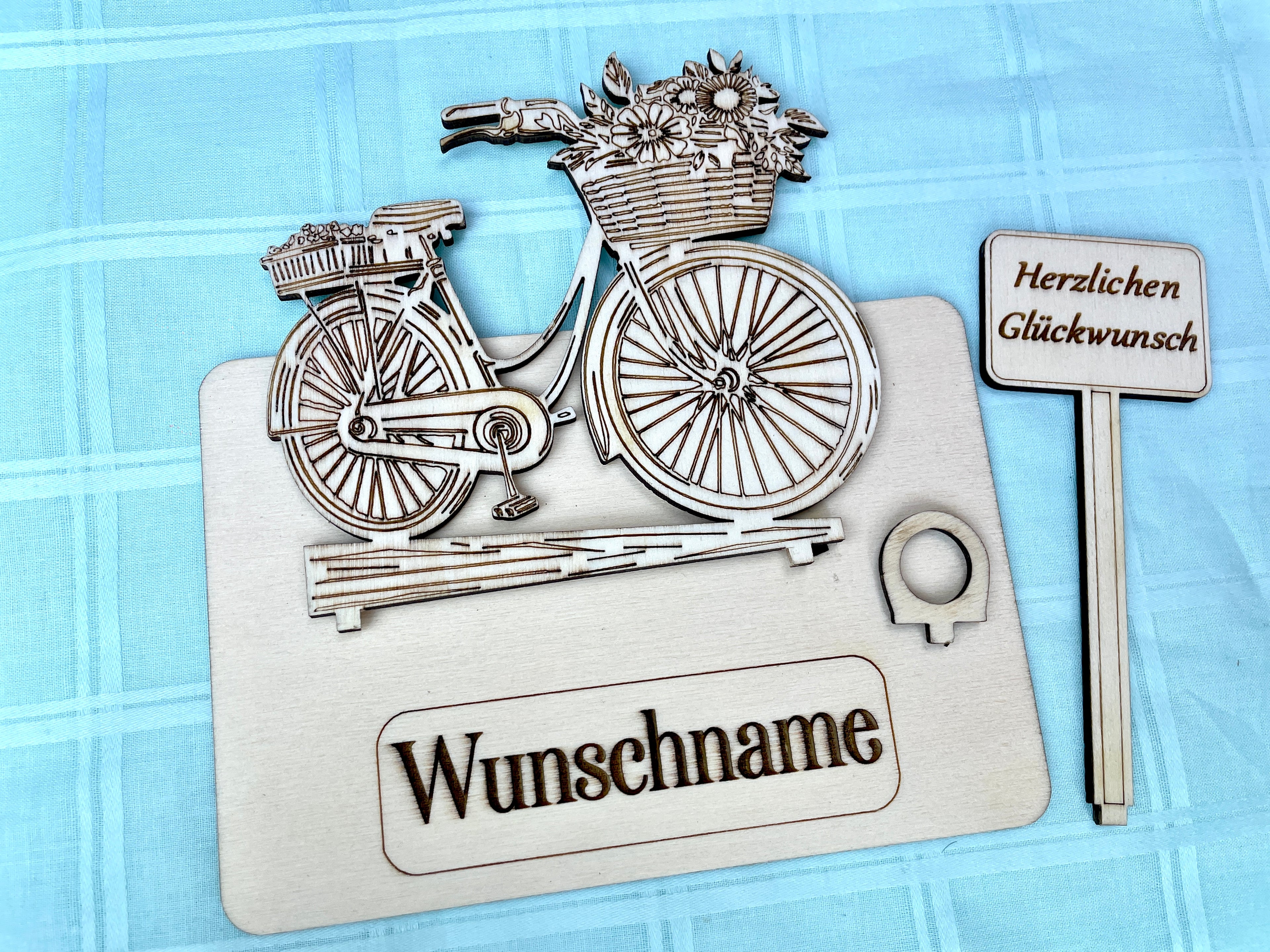 Fahrrad – Dein personalisiertes Damenrad-Geldgeschenk aus Holz mit Blumenkorb Geld Karte Box Holzschild zum Verschenken Bilder Outdoor #3