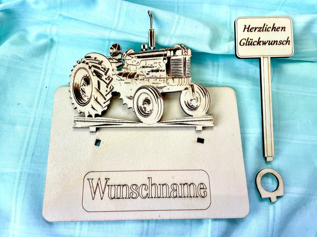 Traktor– Liebevolles Schlepper Geldgeschenk aus Holz mit deinem Wunschtext Geld Karte Box Männergeschenk Holzschild zum Verschenken Bulldog