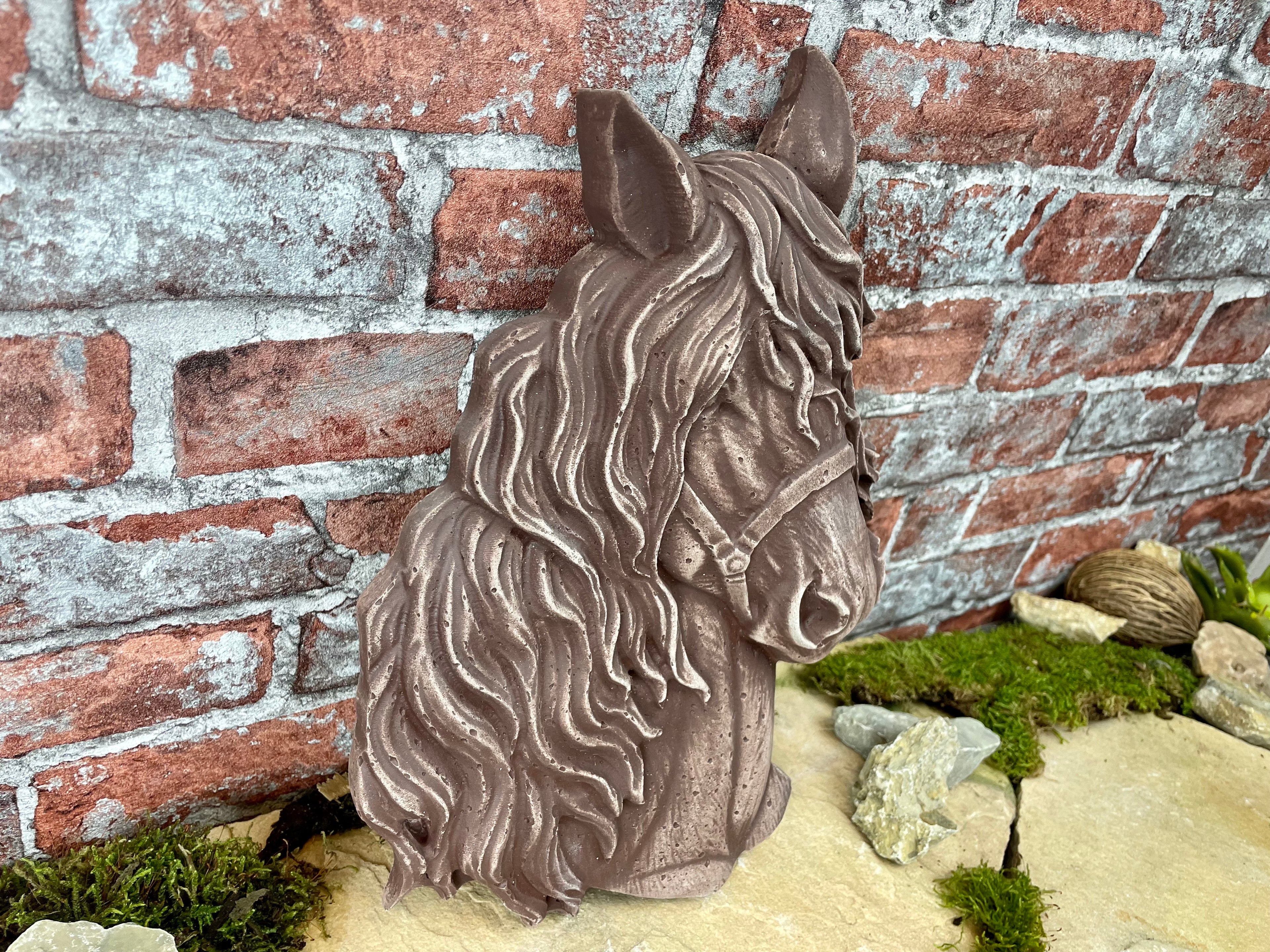 Pferde Relief Pony Stall Schmuck Pferde Porträt Braun Pferdekofpf Stein