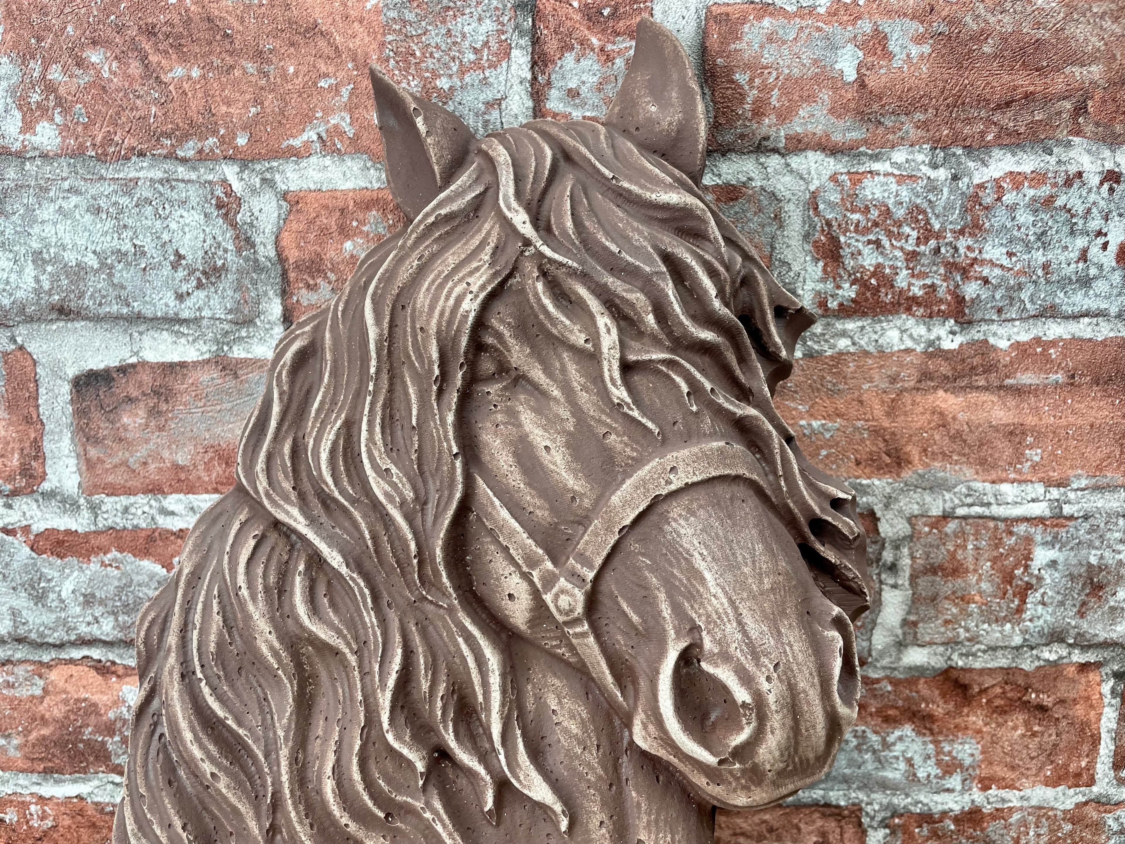 Pferde Relief Pony Stall Schmuck Pferde Porträt Braun Pferdekofpf Stein