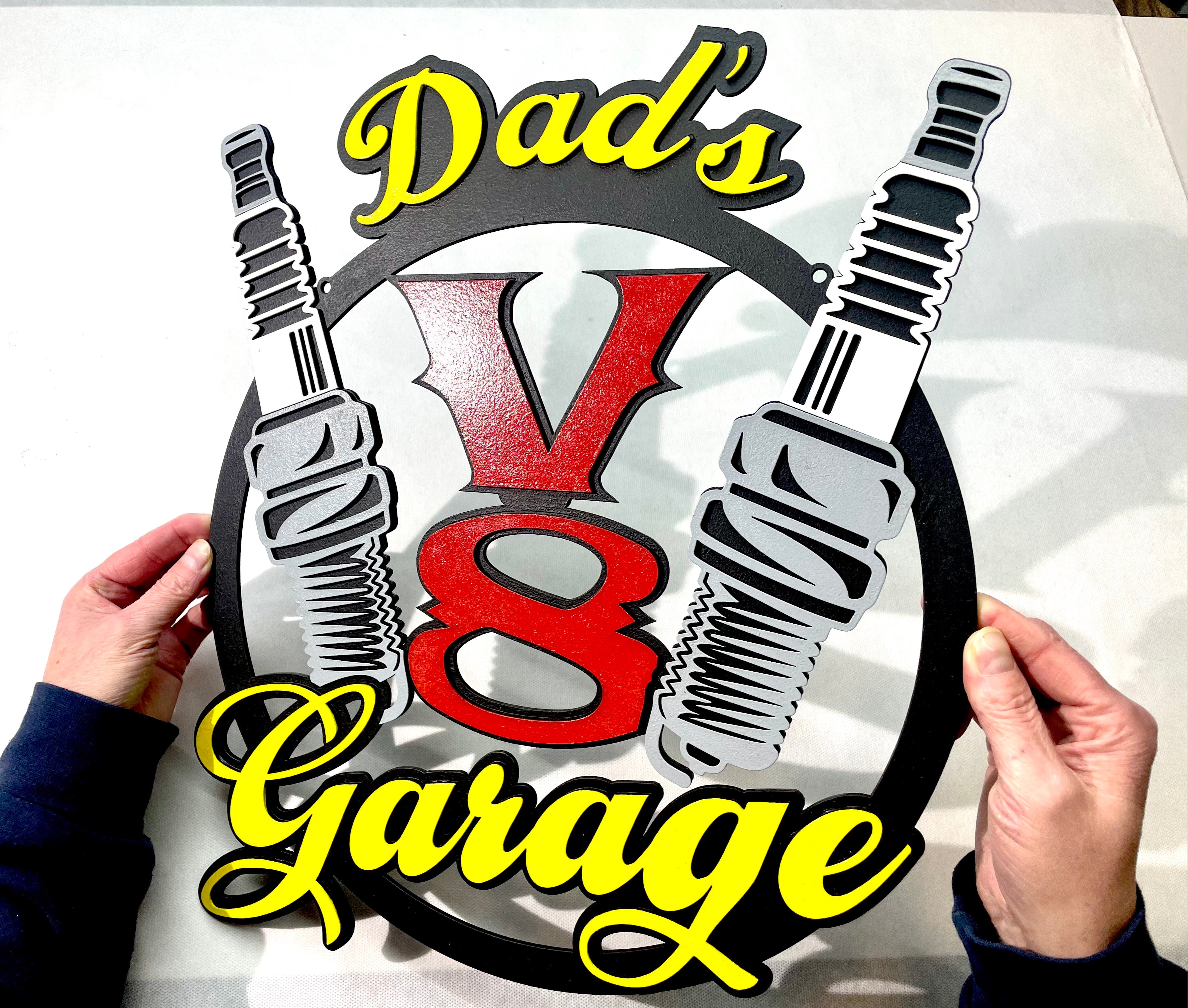 Dads V8 Garage Schild Scania American Trucks Oldtimer Garage Mustang Garagenwände verschönern Geschenk für Männer Holz Bilder AMG GT Ford