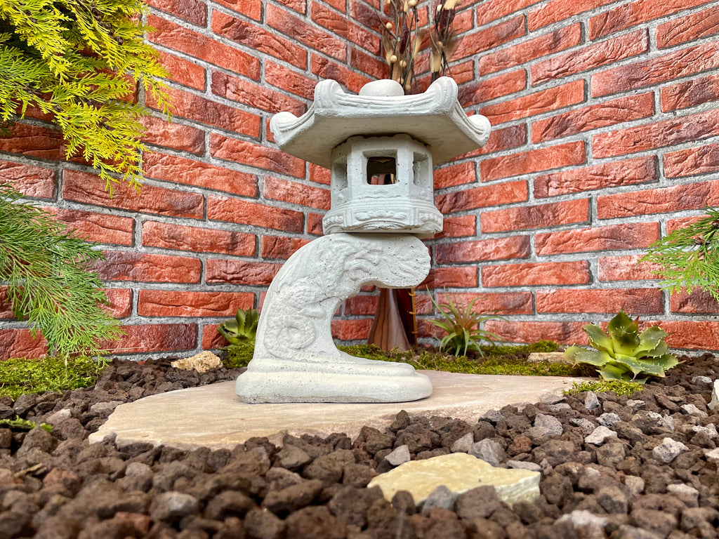 Japanische Steinlaterne Rankei-Small in Lichtgrau Gartenteich anlegen Japanische Deko Bonsai Garten Gartendekoration Gartendeko Ideen