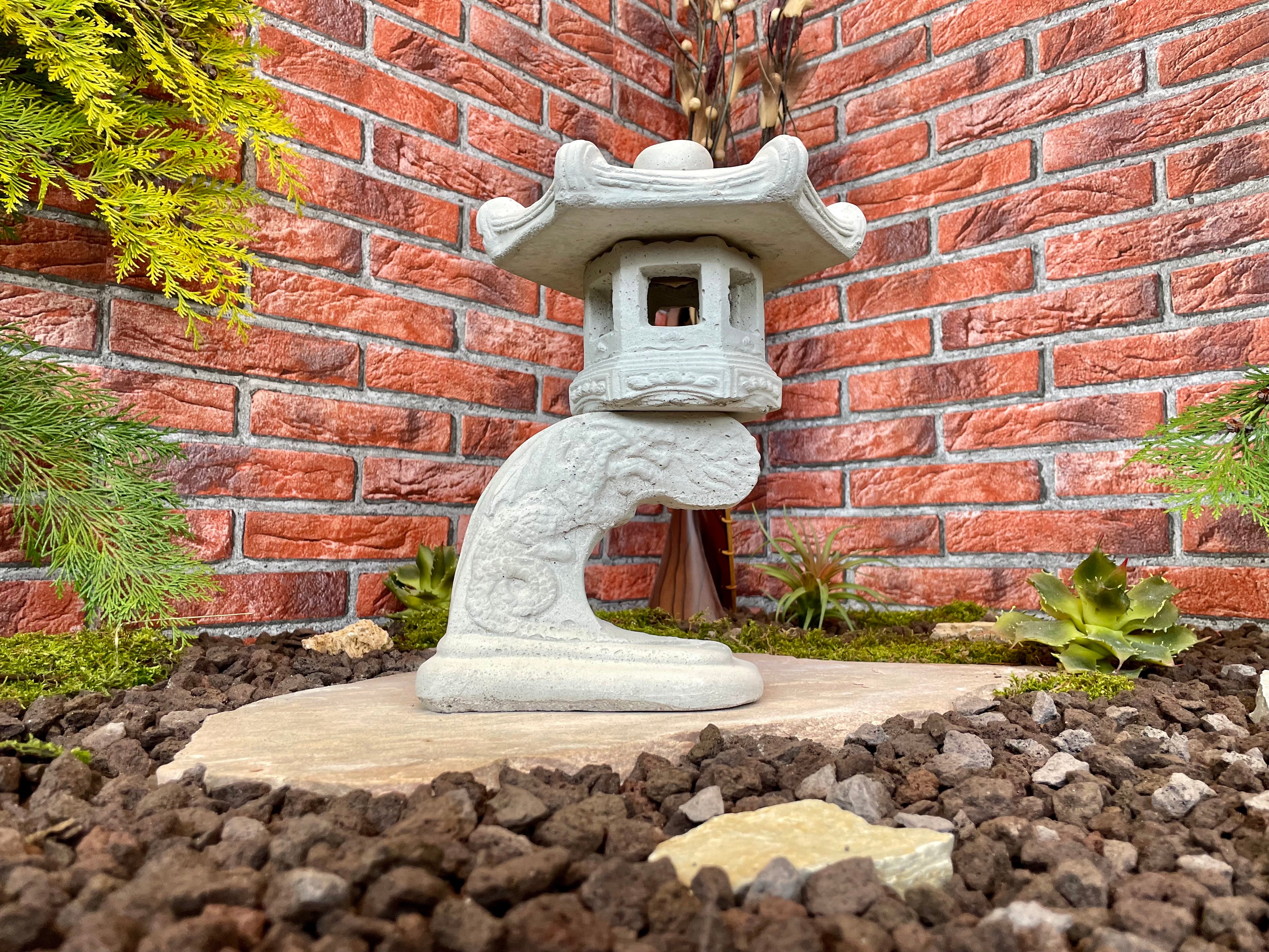 Japanische Steinlaterne Rankei-Small in Lichtgrau Gartenteich anlegen Japanische Deko Bonsai Garten Gartendekoration Gartendeko Ideen