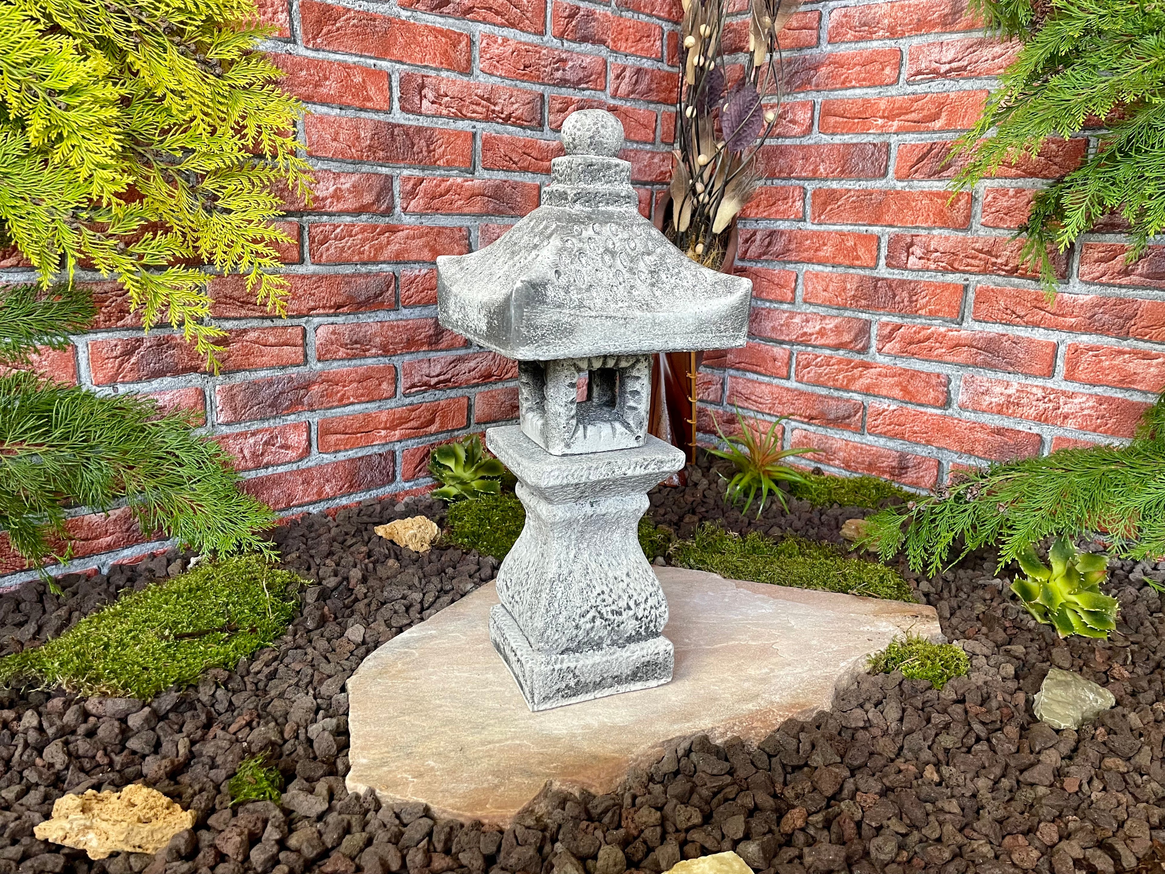 Japanische Steinlaterne Yukimi auf Konsole in Anthrazit patiniert Teich Garten Terrasse Koi Teich Dekoration Asiatisch Home deko