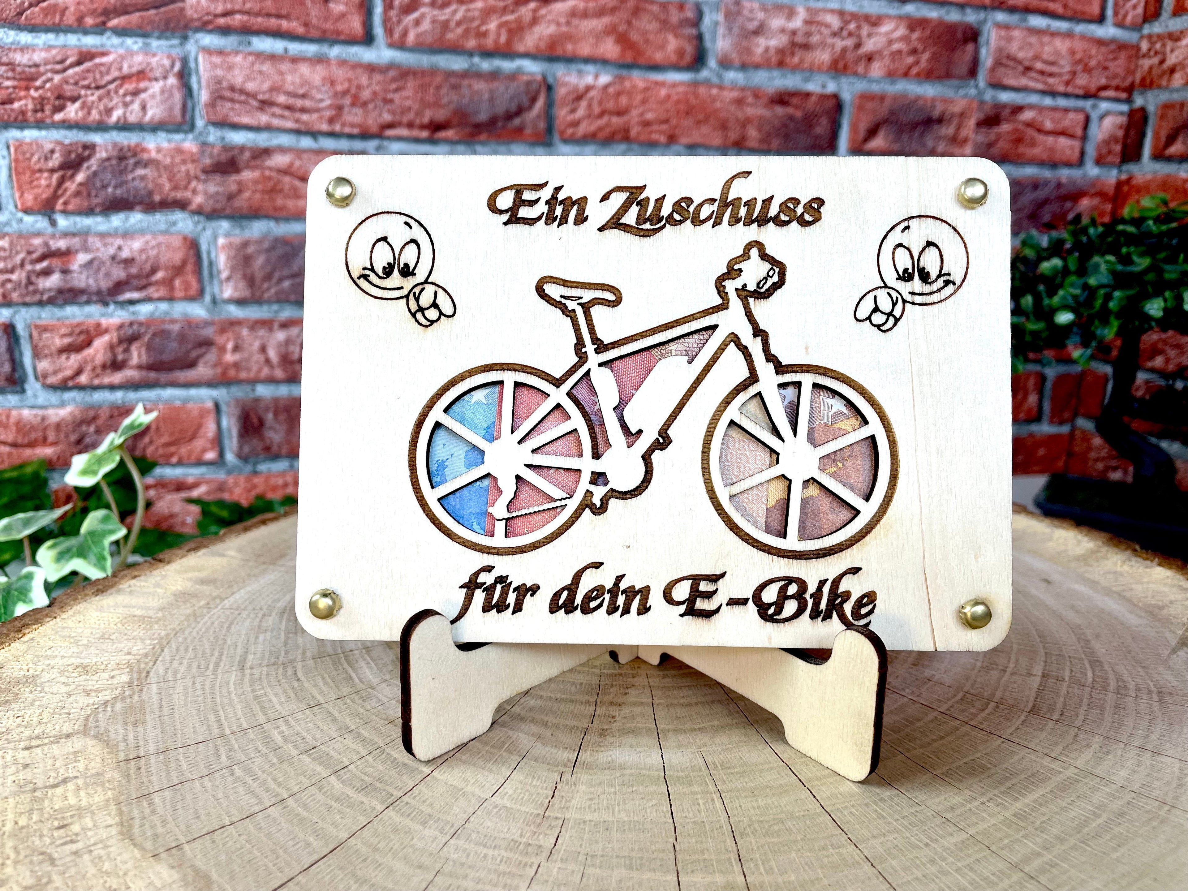 Geldgeschenk E-Bike 'Ein Zuschuss für dein E-Bike' Geschenkideen Holz Bilder Schilder Geburtstag Zur Erholung Bergliebe Outdoor Natur Wälder