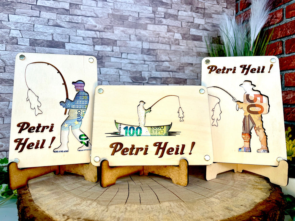 Geldgeschenk Angler 'Petri Heil!' Geschenkideen Holz Bilder Schild Design Angeln Fischen Outdoor Urlaub Erholung