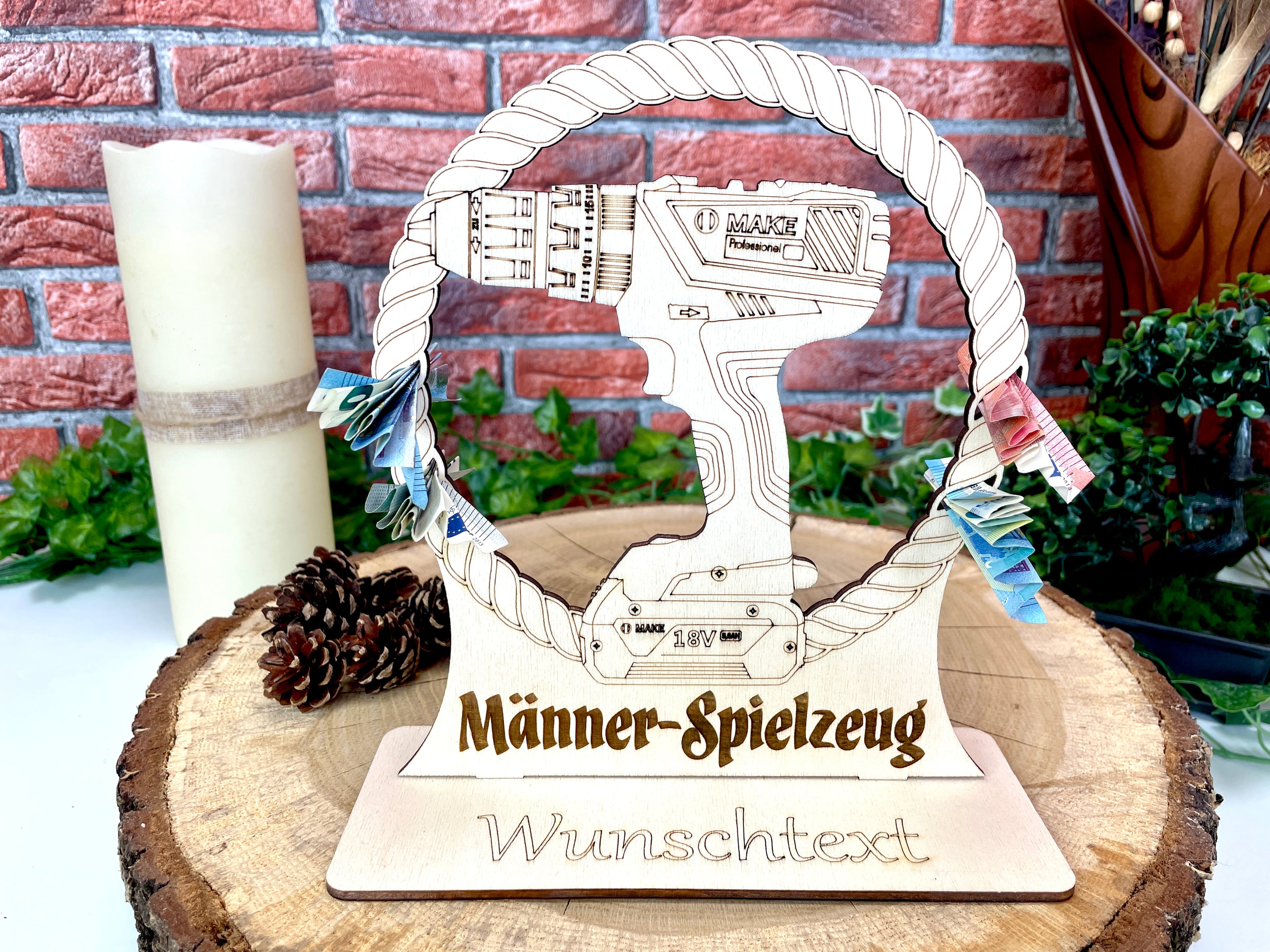 Holz-Akkuschrauber: Perfektes Männergeschenk mit Wunschtext Geschenk Idee für Handwerker Männerspielzeug Präsent Dekoration Holzdesign