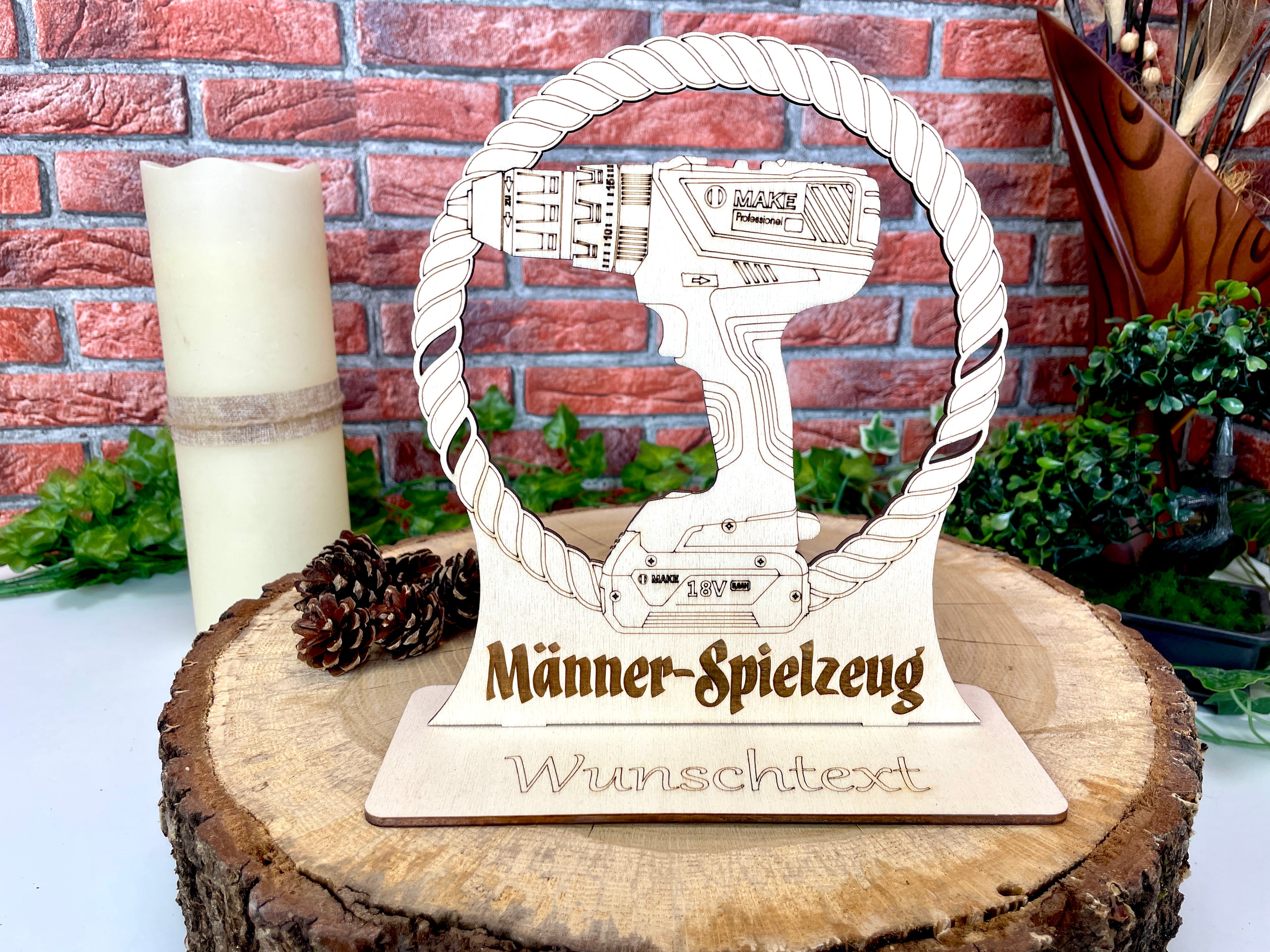 Holz-Akkuschrauber: Perfektes Männergeschenk mit Wunschtext Geschenk Idee für Handwerker Männerspielzeug Präsent Dekoration Holzdesign
