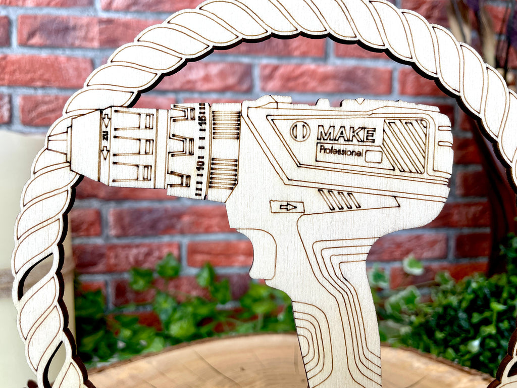 Holz-Akkuschrauber: Perfektes Männergeschenk mit Wunschtext Geschenk Idee für Handwerker Männerspielzeug Präsent Dekoration Holzdesign