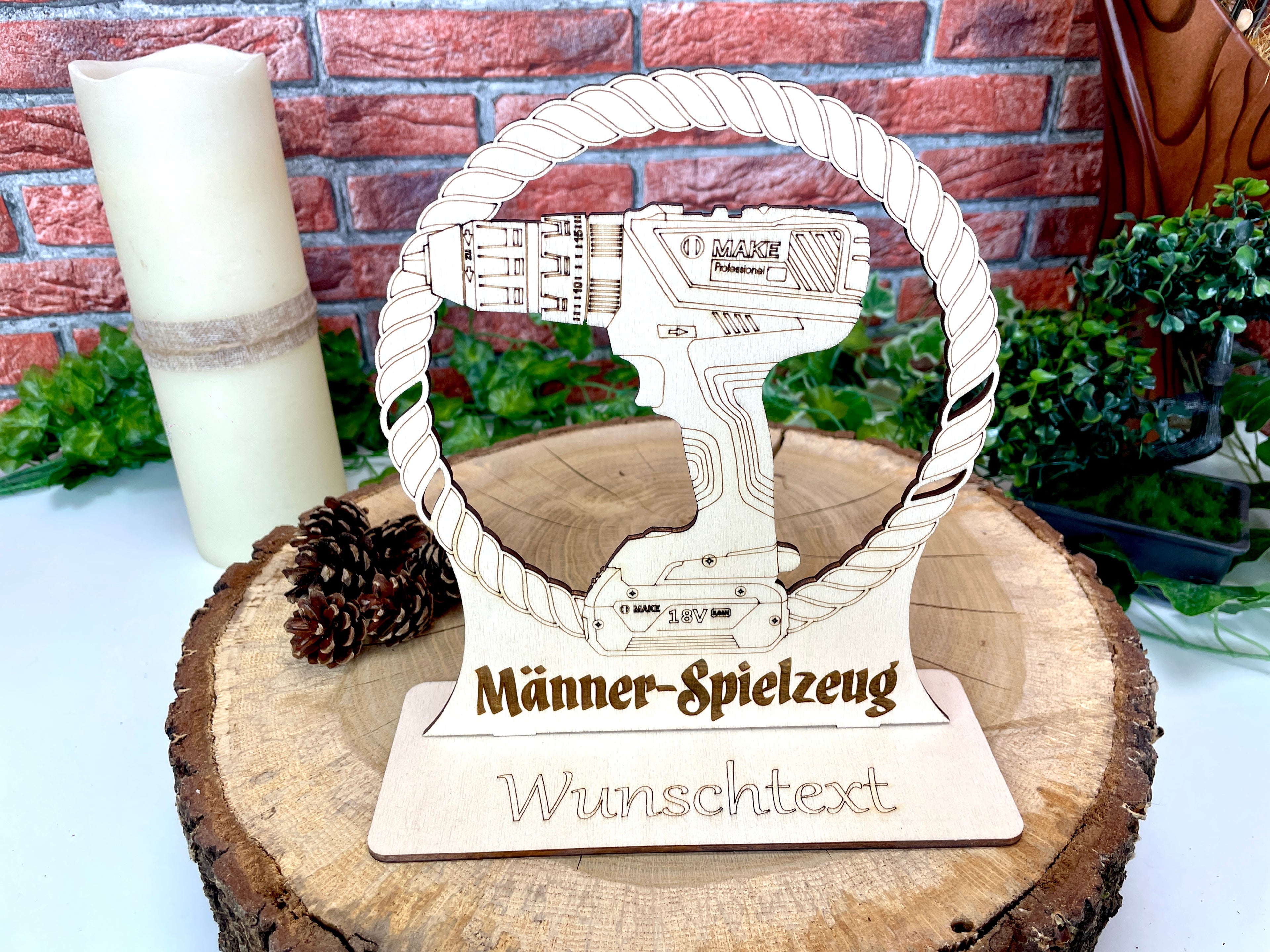 Holz-Akkuschrauber: Perfektes Männergeschenk mit Wunschtext Geschenk Idee für Handwerker Männerspielzeug Präsent Dekoration Holzdesign