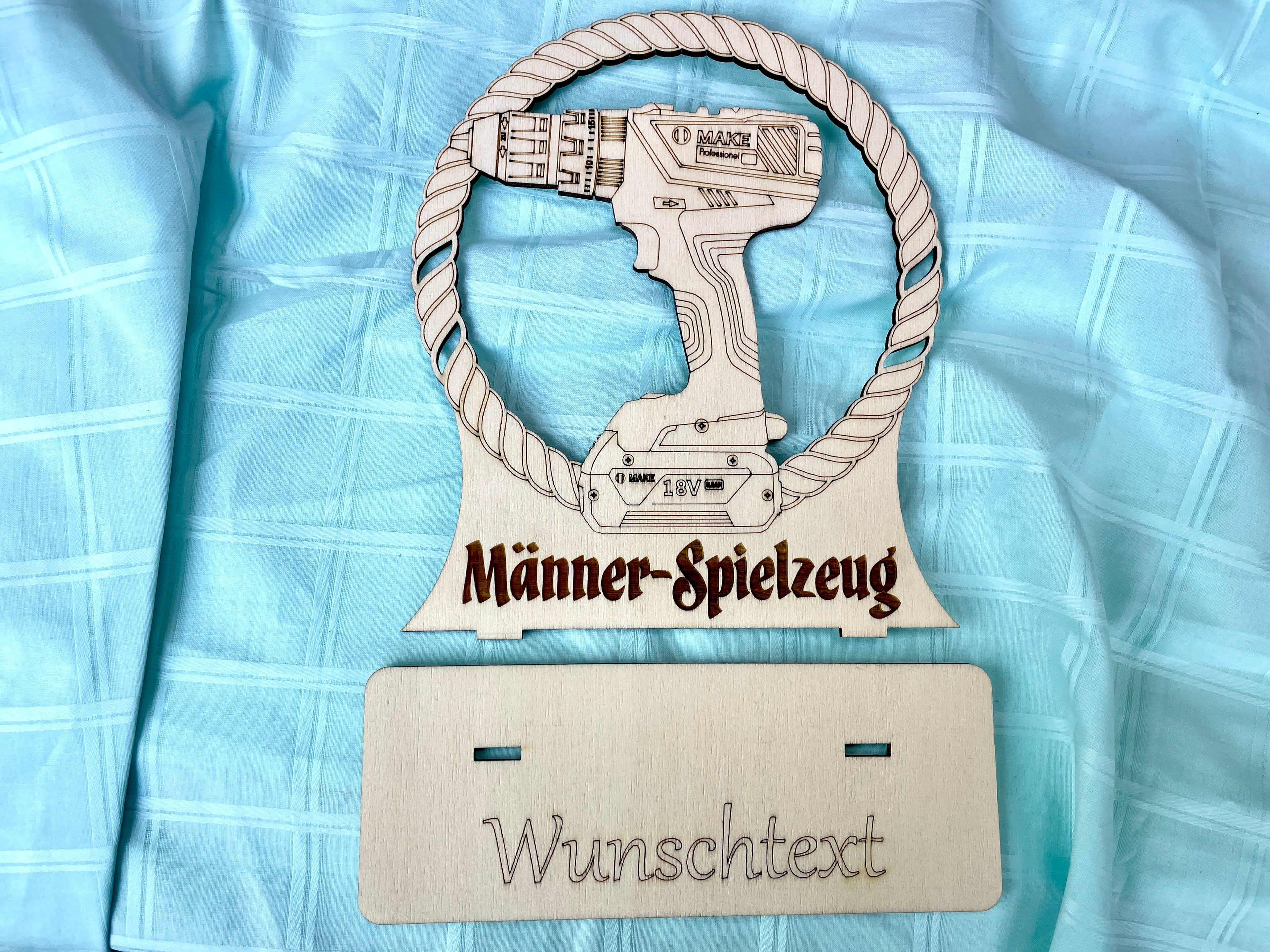 Holz-Akkuschrauber: Perfektes Männergeschenk mit Wunschtext Geschenk Idee für Handwerker Männerspielzeug Präsent Dekoration Holzdesign