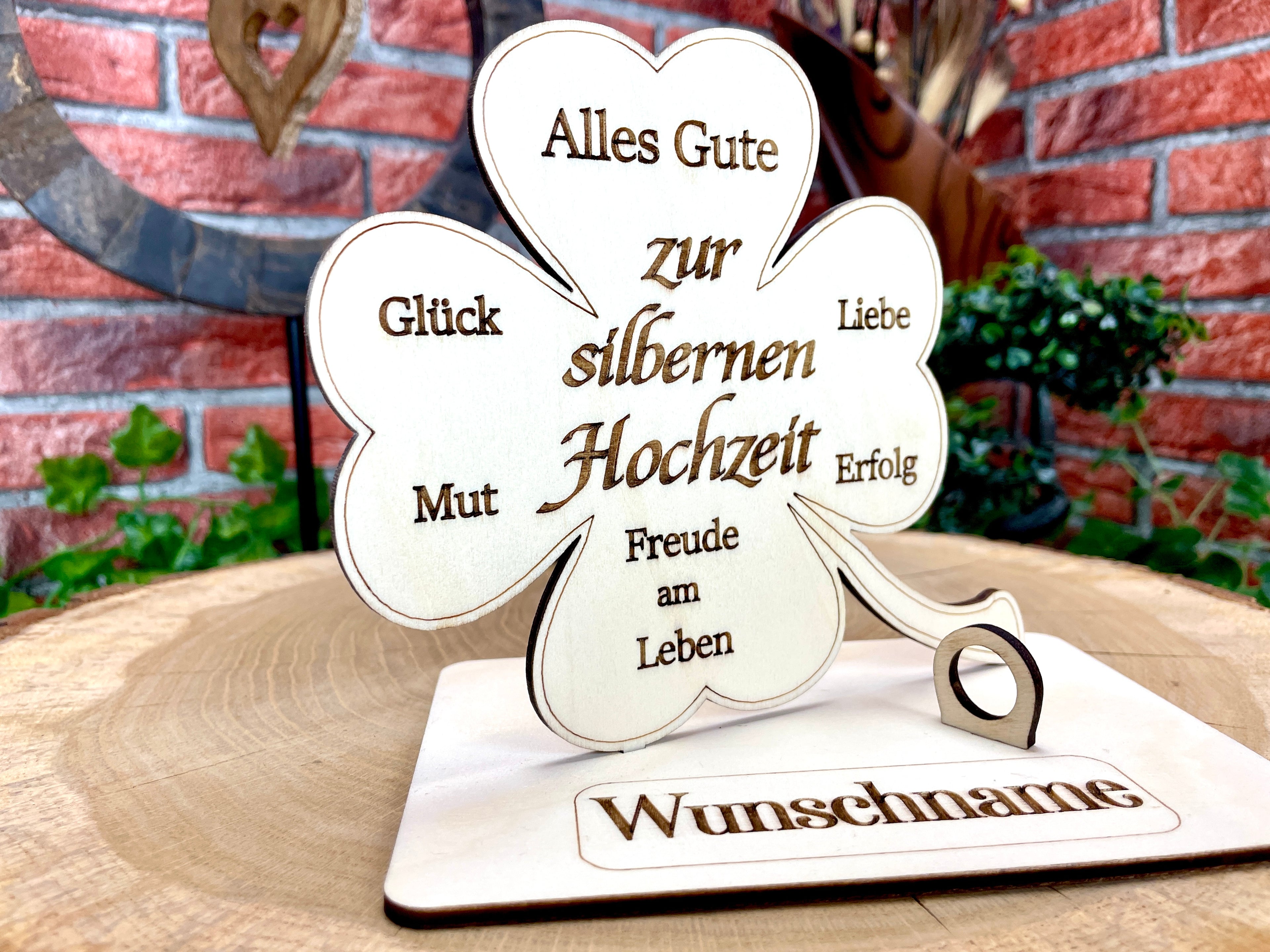 Glückskleeblatt zur silbernen Hochzeit handgefertigt aus Holz - Liebe, Erfolg & Freude im Leben Liebevolle Geschenke Besonderes Geschenk